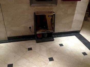 Al Ansar Golden Tulip Hotel 3*