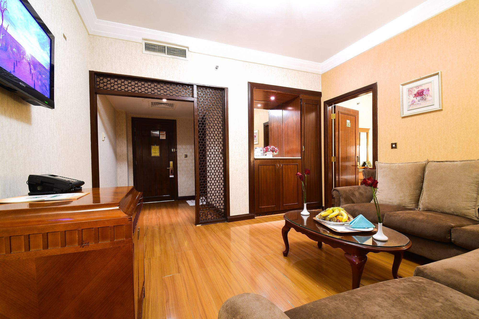 Al Ansar Golden Tulip 3*