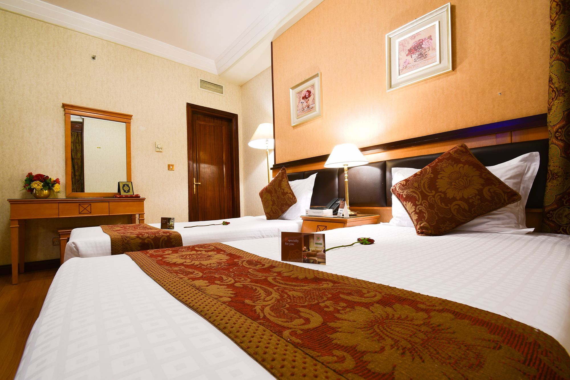 Hotel Al Ansar Golden Tulip