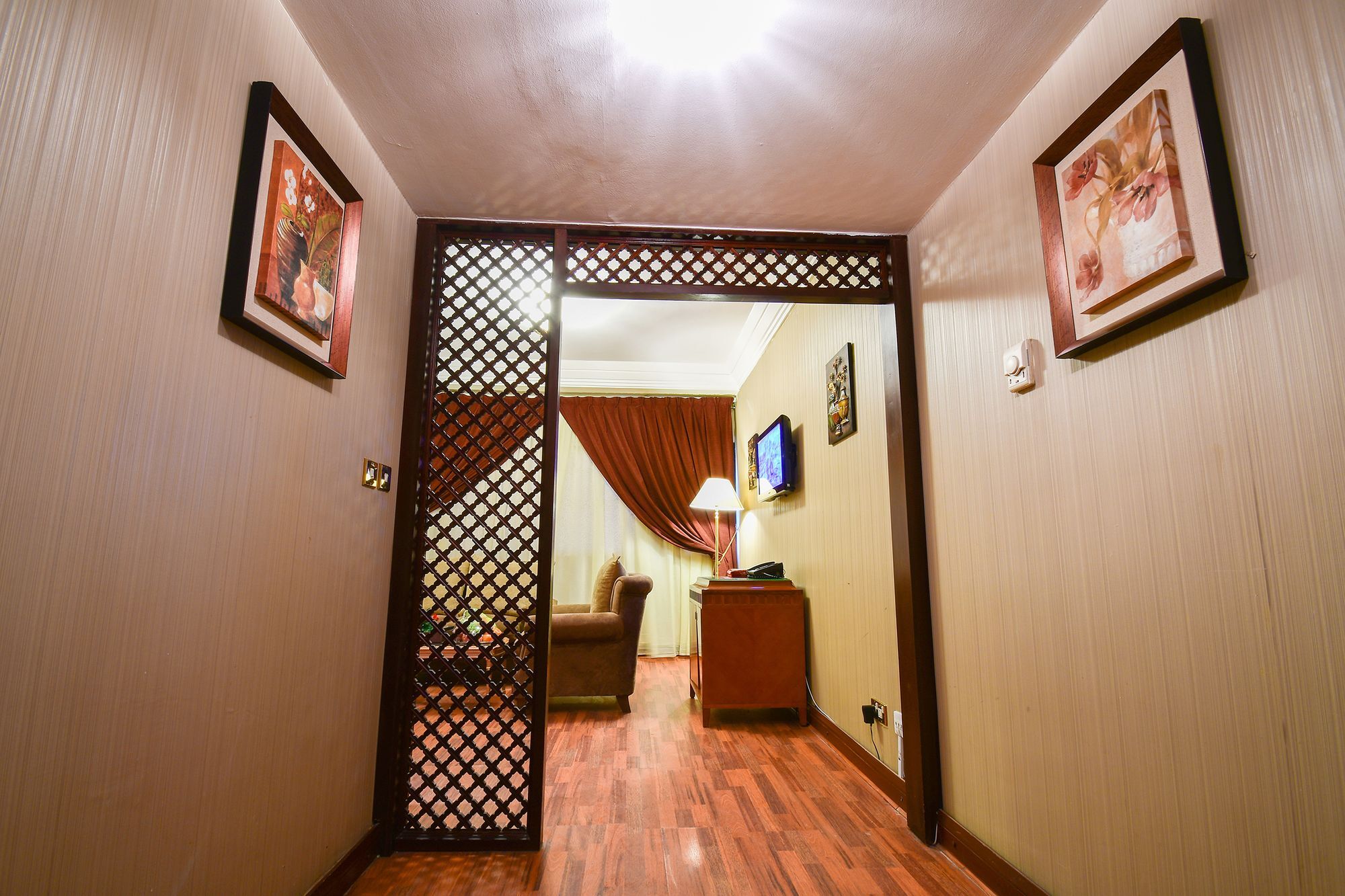 Hotel Al Ansar Golden Tulip
