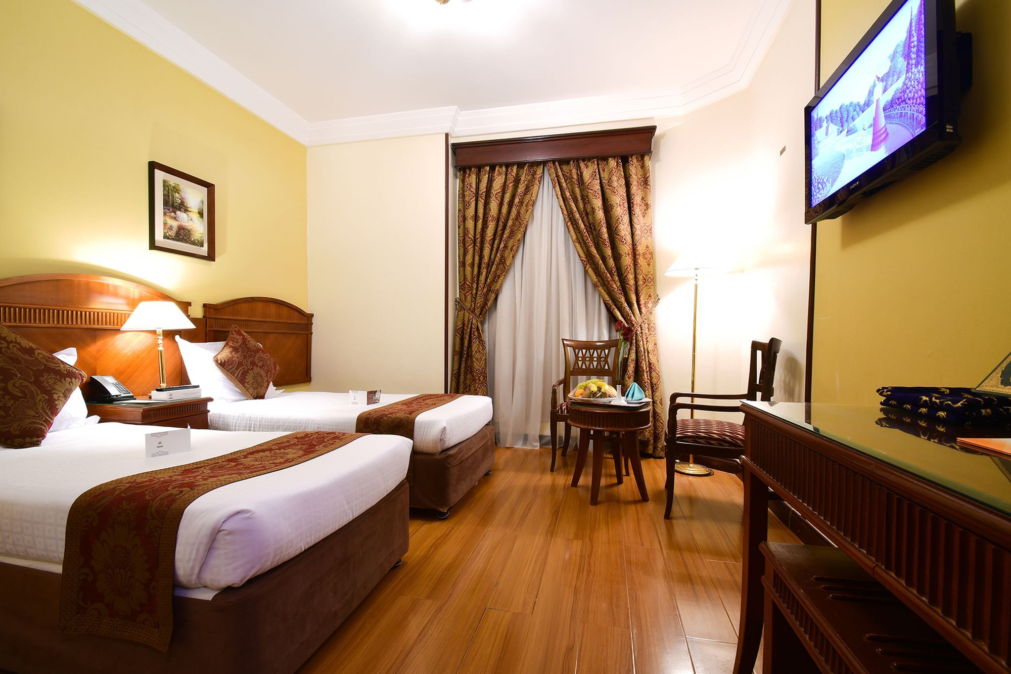 Al Ansar Golden Tulip Hotel
