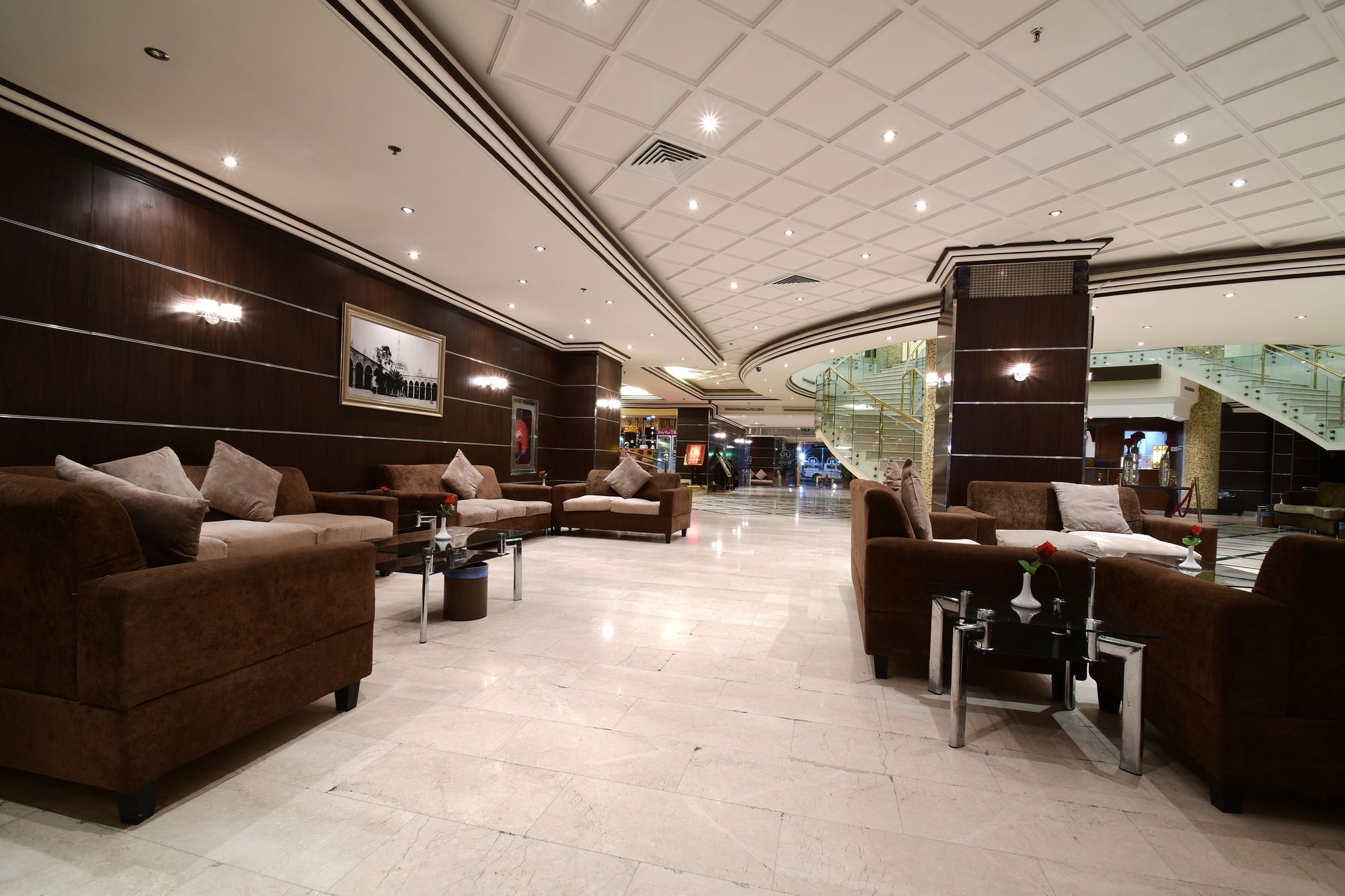 Al Ansar Golden Tulip Hotel 3*